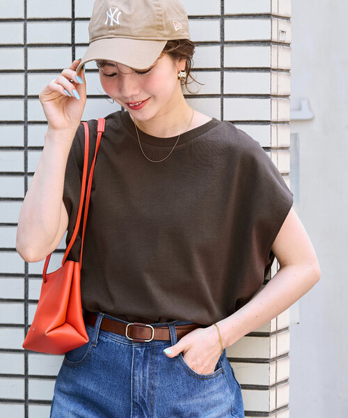 FREAK'S STORE(フリークスストア)の「限定展開 フレンチ スリーブ トップス(Tシャツ/カットソー・レディース・ブラウン/ネイビー/オレンジ/ベージュ/オフホワイト/オリーブ/ブラック・フリ-)」の4枚目の写真