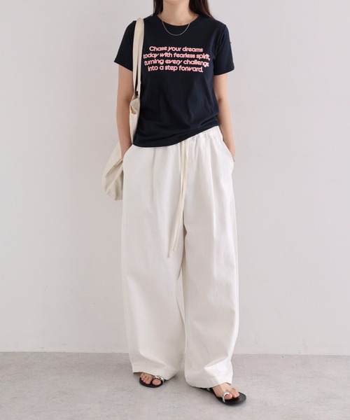 andme(アンドミー)の「フロッキーロゴプリント半袖Tシャツ(Tシャツ/カットソー・レディース・オフホワイト/キナリ/スミクロ/ネイビー・FREE)」の16枚目の写真