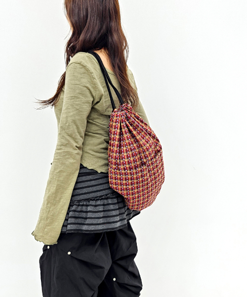 SONNETOFNIGHT(ソネットオブナイト)の「チューリップ刺繍ストリングバックパックボブサンバッグ(3カラー)(バックパック/リュック・レディース・ブラック/バーガンディー/マスタード・FREE)」の11枚目の写真