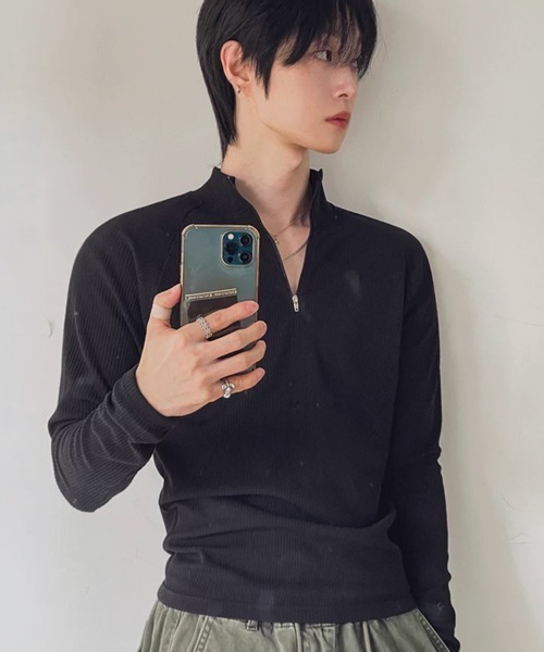 NOWLE(ノウル)の「【NOWLE】タイトフィット ハーフジップ ラグラン リブ ロンT / スリムフィット(Tシャツ/カットソー・メンズ・ブラック・LARGE/MEDIUM/X-LARGE)」の5枚目の写真