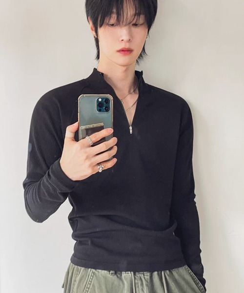NOWLE(ノウル)の「【NOWLE】タイトフィット ハーフジップ ラグラン リブ ロンT / スリムフィット(Tシャツ/カットソー・メンズ・ブラック・LARGE/MEDIUM/X-LARGE)」の6枚目の写真