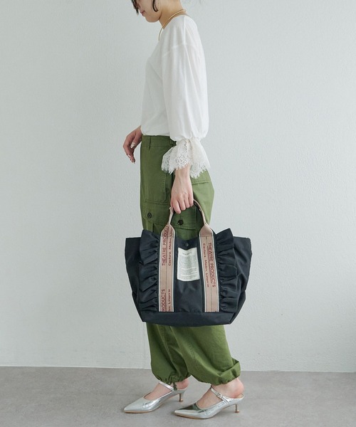 THEATRE PRODUCTS(シアタープロダクツ)の「【THEATRE PRODUCTS】THAMES 2WAY TOTE L(トートバッグ・レディース・ベージュ/ブラック・FREE)」の15枚目の写真