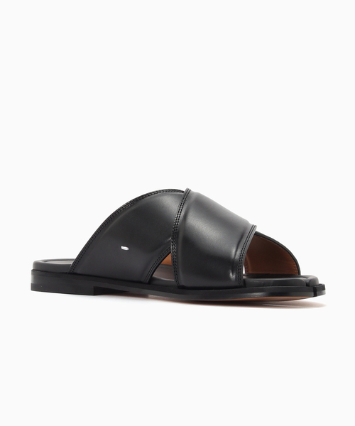Maison Margiela（メゾンマルジェラ）の「MAISON MARGIELA(メゾン マルジェラ) Tabi Cross Sandals（サンダル・メンズ・ブラック・43/42/41）」の5枚目の写真