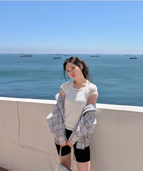 MUSINSA STANDARD WOMAN（ムシンサスタンダードウーマン）の「ウィメンズウールテンセルホルターレイヤードTシャツ[アイボリー]（Tシャツ/カットソー・レディース・その他・SMALL/MEDIUM/LARGE/X-SMALL）」の13枚目の写真