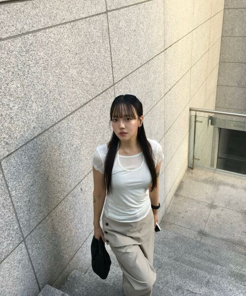 MUSINSA STANDARD WOMAN（ムシンサスタンダードウーマン）の「ウィメンズウールテンセルホルターレイヤードTシャツ[アイボリー]（Tシャツ/カットソー・レディース・その他・SMALL/MEDIUM/LARGE/X-SMALL）」の14枚目の写真