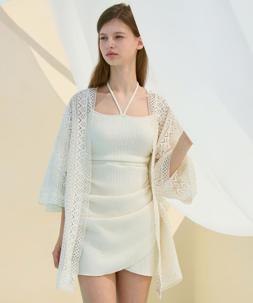 VIKINI VENDER(ビキニベンダー)の「ベルルパンチングクロシェローブカバーアップ - アイボリー(その他トップス・レディース・その他・ONE SIZE)」の5枚目の写真