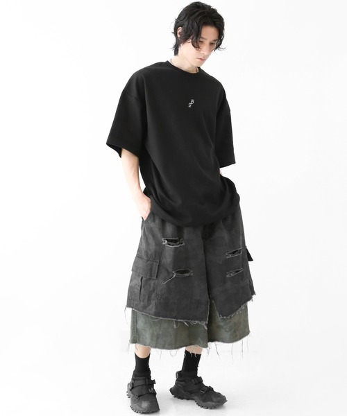 minsobi(ミンソビ)の「PUBLIC PLACE ロゴ パネル切替 ビッグシルエット半袖Tシャツ ユニセックス(Tシャツ/カットソー・メンズ・ブラック・FREE)」の8枚目の写真