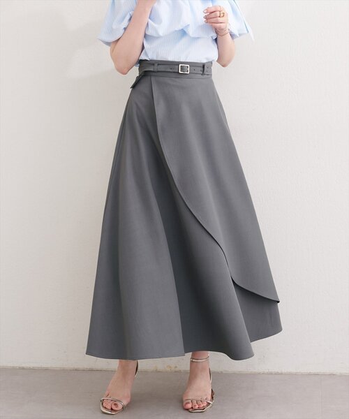 natural couture（ナチュラルクチュール）の「ゴールドバックル付きラップフレアスカート（スカート・レディース・チャコールグレー/ピンク/ブラック/ライトベージュ/アイボリー・FREE）」の11枚目の写真