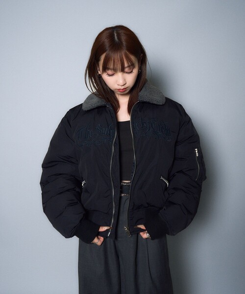 Subciety(サブサエティ)の「Nylon bomber jkt(ミリタリージャケット・メンズ・グレイッシュベージュ/ブラック・SMALL/MEDIUM/LARGE/X-LARGE)」の7枚目の写真