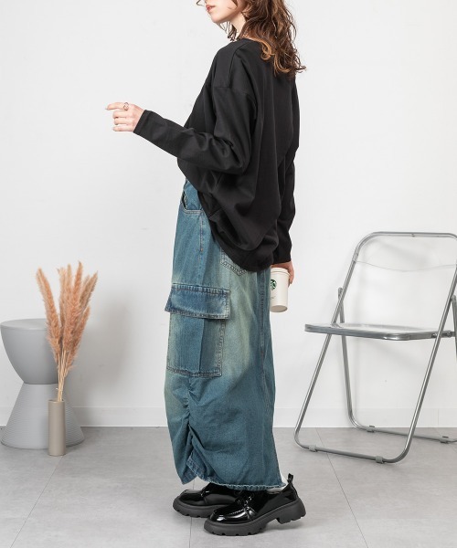 MARAI(マーライ)の「バックダブル長袖Tシャツ(Tシャツ/カットソー・レディース・ブラック/ホワイト・4L~5L/LL~3L)」の12枚目の写真