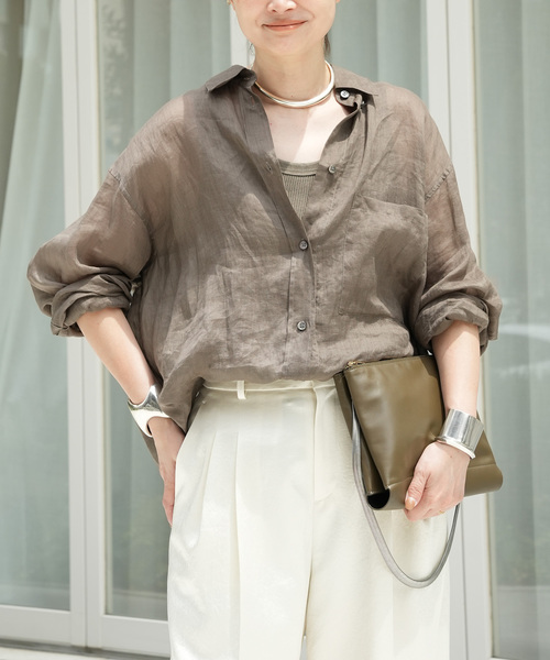 Deuxieme Classe(ドゥーズィエムクラス)の「*Sheer Ramie シャツ(シャツ/ブラウス・レディース・ブラック/カーキ・FREE)」の17枚目の写真