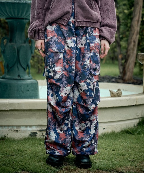 CASPER JOHN(キャスパージョン)の「Splat cargo pants/スプラットカーゴパンツ(カーゴパンツ・メンズ・ブルー/レッド・MEDIUM/LARGE/SMALL/X-SMALL)」の3枚目の写真