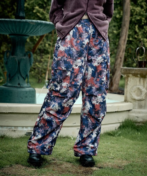 CASPER JOHN(キャスパージョン)の「Splat cargo pants/スプラットカーゴパンツ(カーゴパンツ・メンズ・ブルー/レッド・MEDIUM/LARGE/SMALL/X-SMALL)」の6枚目の写真