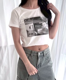 フォト×モノクロデザインプリントショート丈半袖Tシャツ