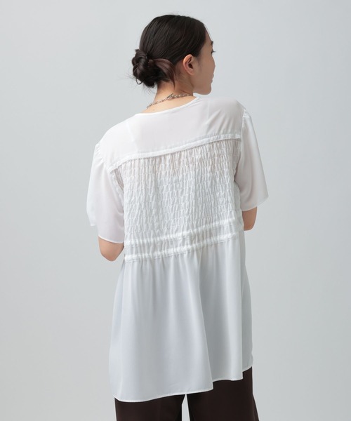 LEPSIM(レプシィム)の「シャーリングピコブラウスチュニック 1043527(シャツ/ブラウス・レディース・ブラウン/ブラック/オフホワイト・FREE)」の6枚目の写真