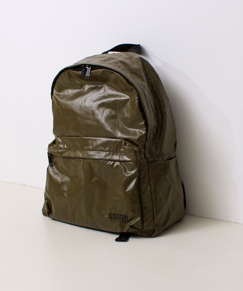 UNIVERSAL OVERALL(ユニバーサルオーバーオール)の「【UNIVERSAL OVERALL】Surplus ANYTIME daily rucksack(バックパック/リュック・メンズ・チャコールグレー/ダークカーキ・FREE)」の3枚目の写真