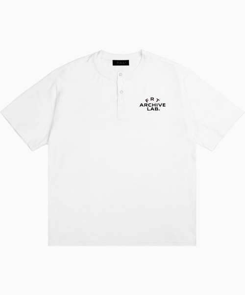 MOON FAIRY（ムーンフェアリー）の「FRT ヘビーウェイトヘンリーネック半袖Tシャツ[ホワイト]（Tシャツ/カットソー・レディース・その他・MEDIUM/LARGE/X-LARGE）」の2枚目の写真