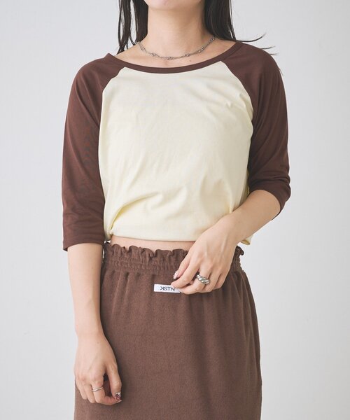 Kastane(カスタネ)の「【一部店舗限定】B ラグランハーフスリーブTEE(Tシャツ/カットソー・レディース・アイボリー/サックスブルー/ピンク・FREE)」の5枚目の写真