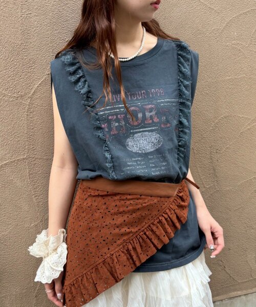 w closet(ダブルクローゼット)の「レースバンドTシャツ(Tシャツ/カットソー・レディース・ブラック/オフホワイト/オレンジ・FREE)」の12枚目の写真