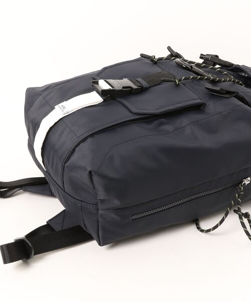 A.P.C.（アーペーセー）の「SAC A DOS TREK 2.0（バックパック/リュック・メンズ・ダークネイビー・ONESIZE）」の3枚目の写真