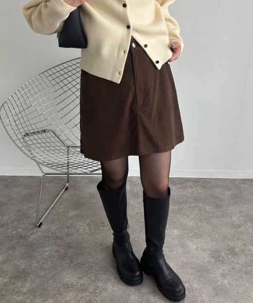 NOGLE(ノグル)の「【NOGLE/ノグル】ミニコーデュロイスカート(スカート・レディース・ベージュ/ブラウン/ブラック・M/S)」の19枚目の写真