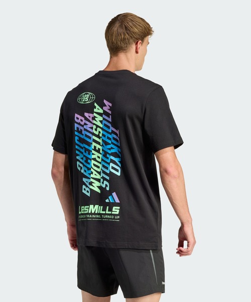 adidas（アディダス）の「Les Mills ツアーグラフィックTシャツ / アディダス adidas（Tシャツ/カットソー・メンズ・ブラック・X-LARGE/XX-LARGE/3XL/LARGE/MEDIUM/SMALL/XX-SMALL/X-SMALL）」の3枚目の写真