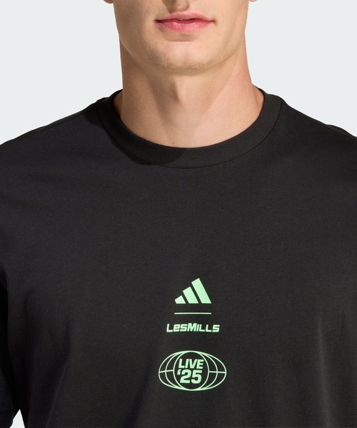 adidas（アディダス）の「Les Mills ツアーグラフィックTシャツ / アディダス adidas（Tシャツ/カットソー・メンズ・ブラック・X-LARGE/XX-LARGE/3XL/LARGE/MEDIUM/SMALL/XX-SMALL/X-SMALL）」の4枚目の写真