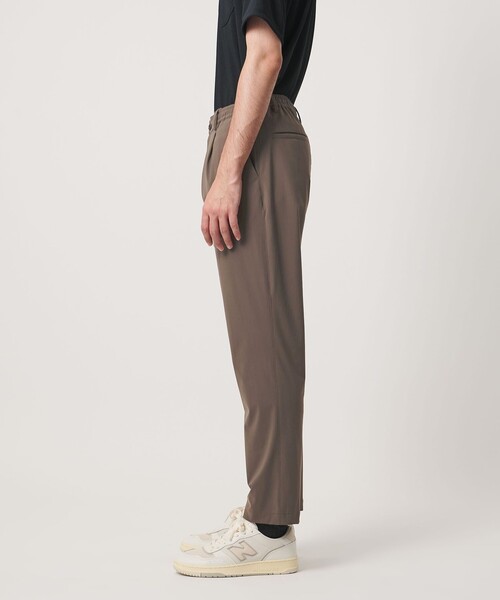 UNITED ARROWS(ユナイテッドアローズ)の「ナイロン/ポリウレタン エコニール 1プリーツ ハーフギャザー イージーパンツ タテヨコストレッチ(その他パンツ・メンズ・ブラック/モカ・M/XL/S/L)」の13枚目の写真