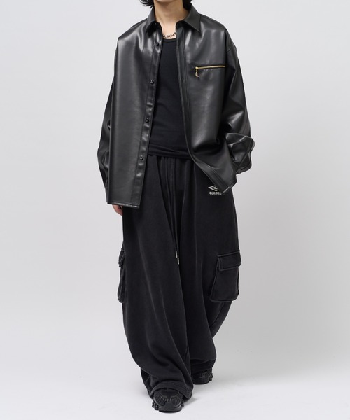 Lui's(ルイス)の「フェイクレザーシャツブルゾン(シャツ/ブラウス・メンズ・オリーブ/ブラック・S/M)」の8枚目の写真