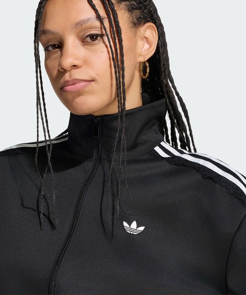 adidas(アディダス)の「レース オーバーサイズ アーカイブ トラックトップ / ジャージ / トラックジャケット / アディダスオリジナルス adidas Originals(ジャージ・レディース・ブラック・3XL/X-SMALL/XX-LARGE/X-LARGE/LARGE/MEDIUM/SMALL)」の6枚目の写真