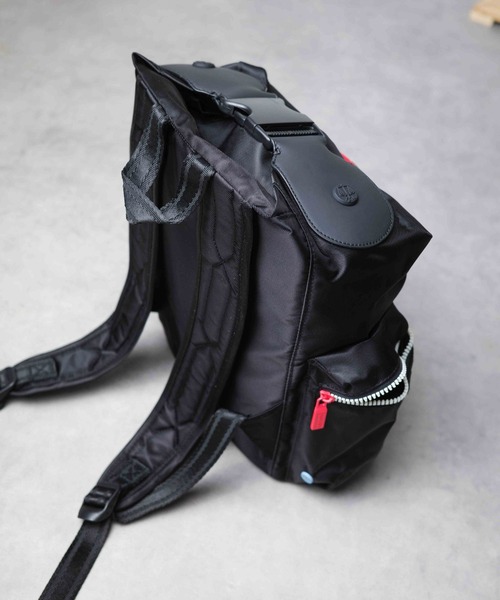 HUNTER(ハンター)の「【RE】【HUNTER】ORIGINAL MINI BACKPACK ナイロン(バックパック/リュック・レディース・ブラック・FREE)」の16枚目の写真