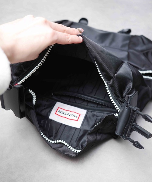 HUNTER(ハンター)の「【RE】【HUNTER】ORIGINAL MINI BACKPACK ナイロン(バックパック/リュック・レディース・ブラック・FREE)」の17枚目の写真