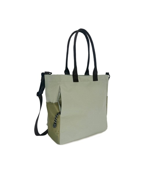 ROOTOTE(ルートート)の「ルートート / A4 PC収納 トートバッグ 3WAY 撥水 軽量 通勤 通学 SC.アーキャトルワイド.リップストップ-A(ショルダーバッグ・レディース・チャコールグレー/ブラウン/カーキ/ブラック・FREE)」の8枚目の写真