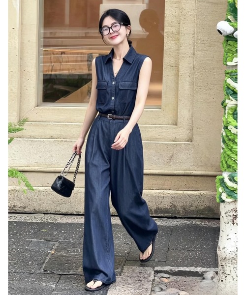 FAVORITO(ファヴォリート)の「デニムノースリーブトップスワイドパンツセットアップ(セットアップ・レディース・ブラック/ブルー・S/M/L)」の12枚目の写真