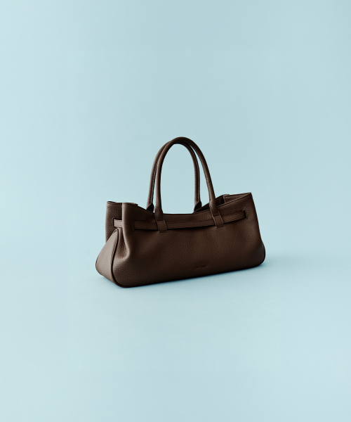 SIYAZU（シヤジュ）の「SIAC3142 Velu Bag_Brown（トートバッグ・レディース・ブラウン・ONE）」の3枚目の写真
