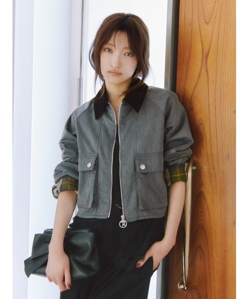 FRAY I.D(フレイアイディー)の「【撥水】【Barbour】ショートフライトジャケット(その他アウター・レディース・グレー/ベージュ・38/36)」の2枚目の写真