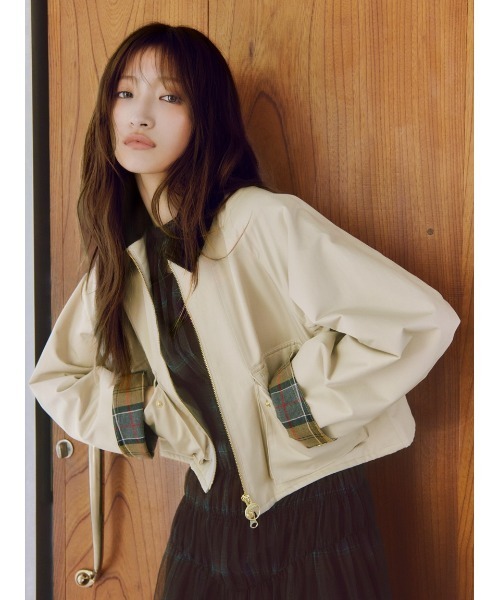 FRAY I.D(フレイアイディー)の「【撥水】【Barbour】ショートフライトジャケット(その他アウター・レディース・グレー/ベージュ・38/36)」の6枚目の写真