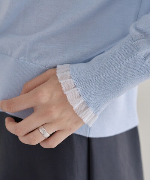 cloenc（クロエンス）の「【WEB限定カラーあり】Relaxy Rich シルクカシミヤ混 クルーニット（ニット/セーター・レディース・ピンク/サックスブルー/ブラウン系8/ライトグレー系8/オリーブ/ワインレッド/ライトイエロー系/ベージュ系その他7/ネイビー・02）」の20枚目の写真