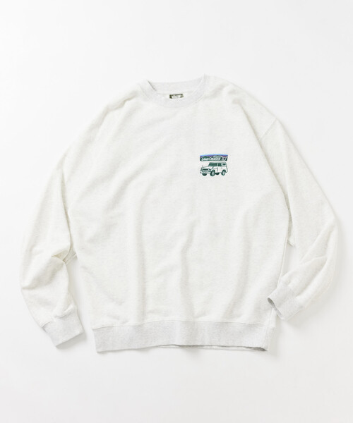 FREAK'S STORE(フリークスストア)の「ランクル ワッペンデザイン クルーネックスウェット/ランドクルーザー(スウェット・メンズ・ワインレッド/グリーン/ブラック/ライトグレー・LARGE/MEDIUM)」の5枚目の写真