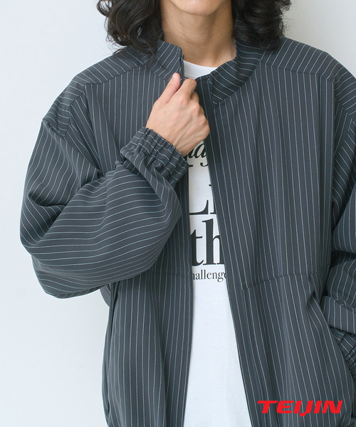 B.C STOCK(ベーセーストック)の「TRIXION(R) トラックJKT(ブルゾン・メンズ・チャコールグレー/ネイビー/ブラック・MEDIUM/LARGE)」の2枚目の写真