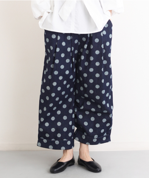 MERLOT（メルロー）の「デニムドット柄パンツ2223（デニムパンツ・レディース・ライトブルー/ネイビー・FREE）」の2枚目の写真