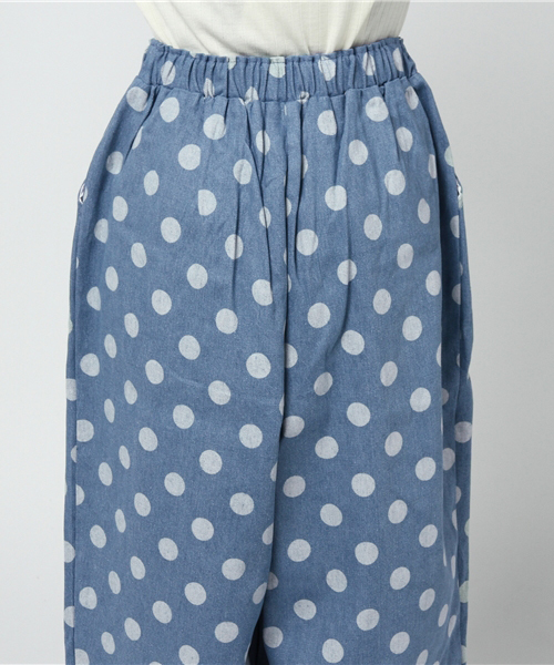 MERLOT（メルロー）の「デニムドット柄パンツ2223（デニムパンツ・レディース・ライトブルー/ネイビー・FREE）」の7枚目の写真