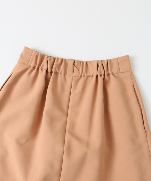 URBAN RESEARCH（アーバンリサーチ）の「 UR タックスカート（スカート・レディース・ベージュ/オレンジ/ネイビー・FREE）」の15枚目の写真