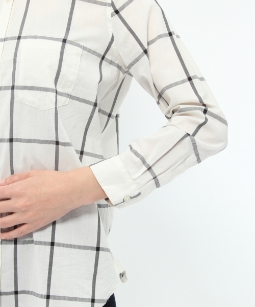 LAKOLE（ラコレ）の「【撥水】ベーシックシャツ / LAKOLE（シャツ/ブラウス・レディース・その他6/ホワイト/オリーブ/アイボリー・MEDIUM/SMALL/LARGE）」の11枚目の写真