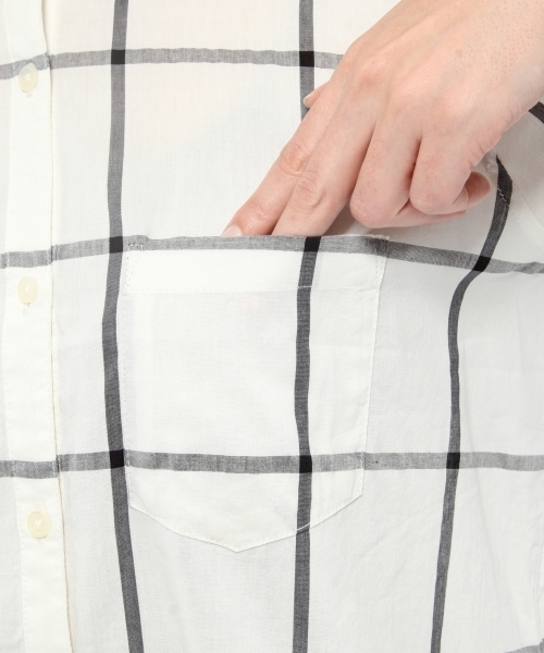 LAKOLE（ラコレ）の「【撥水】ベーシックシャツ / LAKOLE（シャツ/ブラウス・レディース・その他6/ホワイト/オリーブ/アイボリー・MEDIUM/SMALL/LARGE）」の12枚目の写真