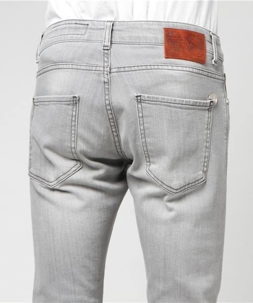 ENTRE AMIS(アントレ アミ)の「【entre amis】 スキニーデニム(デニムパンツ・メンズ・グレー・29)」の7枚目の写真