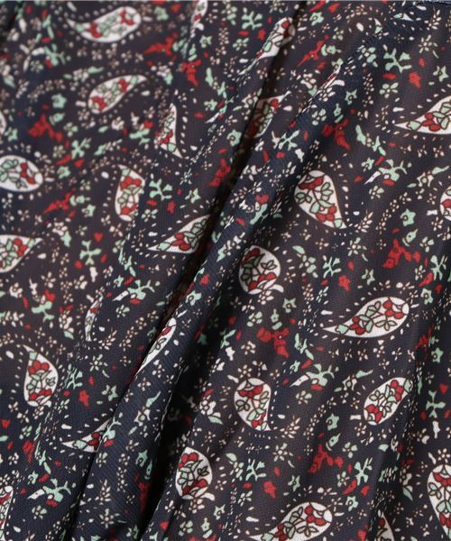 MERLOT（メルロー）の「ペイズリー風花柄ブラウス1307（シャツ/ブラウス・レディース・ブラック/ネイビー/ブラウン・FREE）」の14枚目の写真