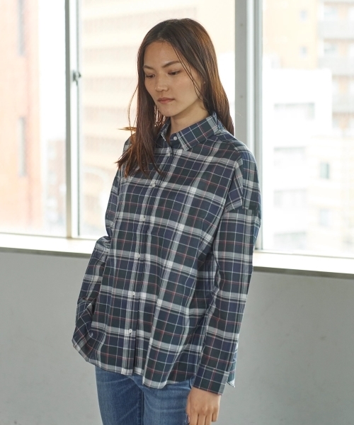 AMERICAN HOLIC(アメリカンホリック)の「ベーシック2WAYチェックシャツ(シャツ/ブラウス・レディース・レッド/ブラウン/グリーン/ブルー・M/L)」の16枚目の写真