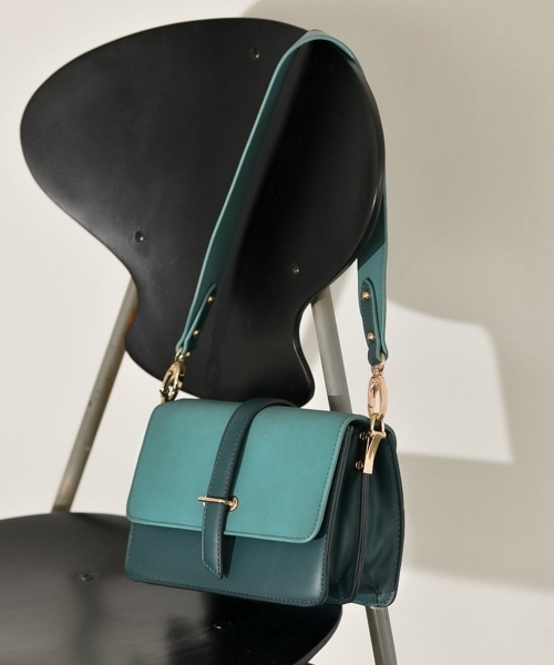 Andemiu（アンデミュウ）の「コンビミニショルダー805342（ショルダーバッグ・レディース・グリーン/ブラック/キャメル・FREE）」の3枚目の写真