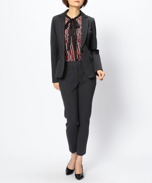 NARACAMICIE（ナラカミーチェ）の「【セットアップスーツ対応】ポンチテーラードジャケット（スーツジャケット・レディース・ブラック/ベージュ/グレー・SMALL/MEDIUM/LARGE）」の17枚目の写真